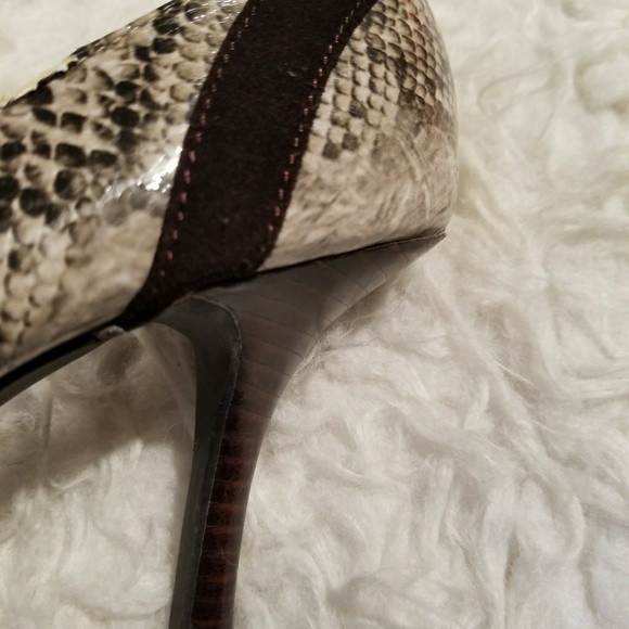 Kenneth Cole Sz 6 Gorgeous 3.5" Heels - Picture 5 of 8